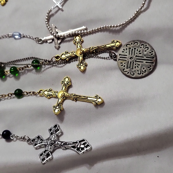 Faith lot - Picture 2 of 6